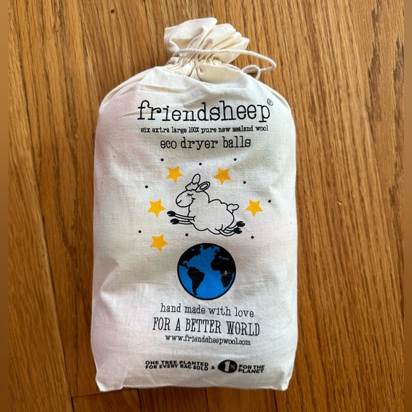 NWT Friendsheep 100% wool eco dryer balls - galaxy tie dye - Picture 3 of 6
